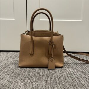 Elegant Tan Crossbody Bag